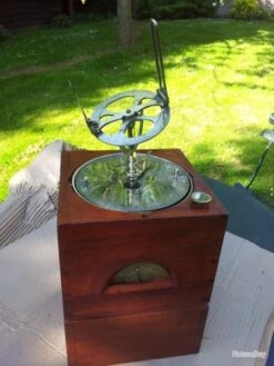 Taximetre Ou Pelorus Instrument De Marine, Scientifique.
