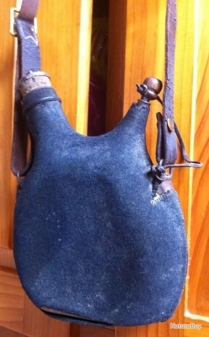 Gourde 14 18 De Fabrication Avant Guerre 1 Litre WW 1 3 Gourde 14 18 De Fabrication Avant Guerre 1 Litre WW 1 – Image 2