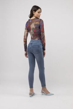 JEANS : B009-18 -CrocForm Boutique 4304219ed8b1d00f