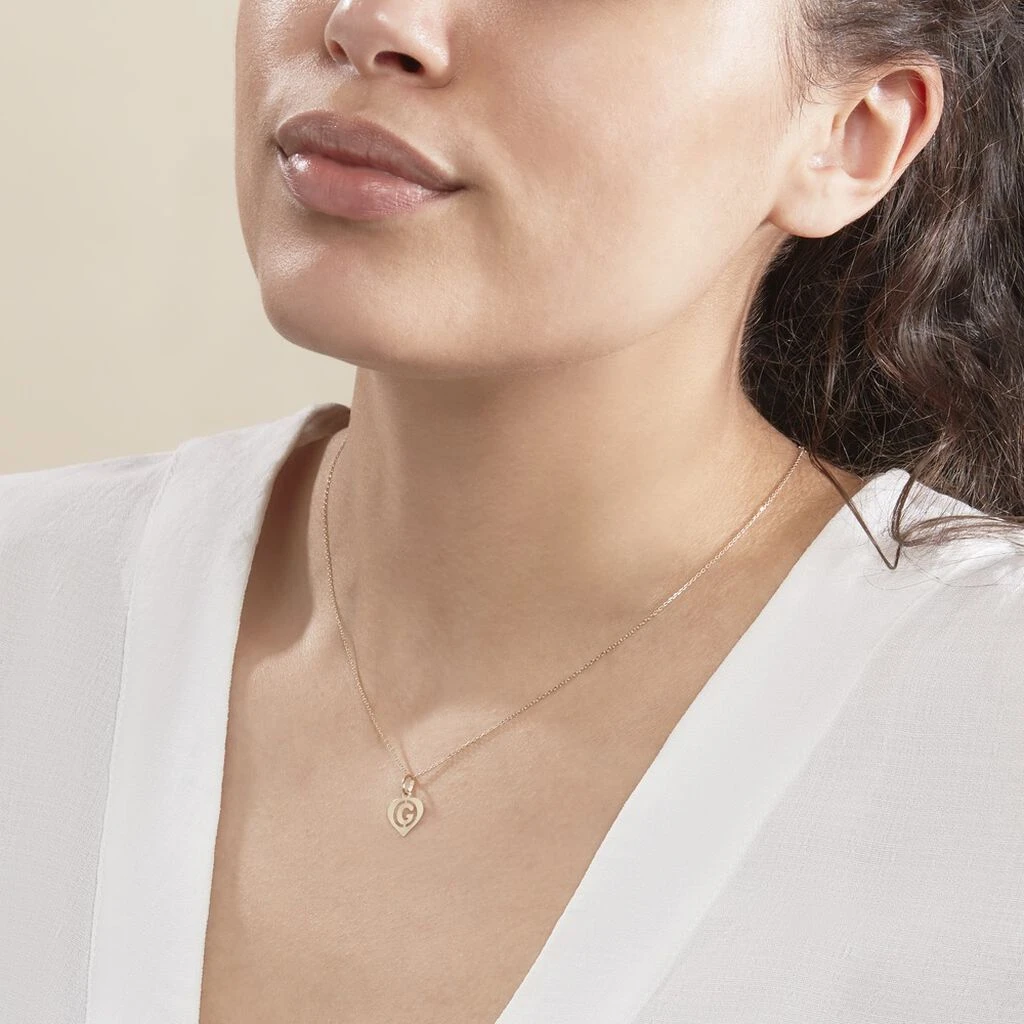 Pendentif Eudocie Coeur Lettre Or Jaune 4 Pendentif Eudocie Coeur Lettre Or Jaune – Image 3