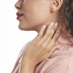 Boucles D'oreilles Puces Pavel Argent Blanc Oxyde De Zirconium -CrocForm Boutique FAOFBZB184 model0