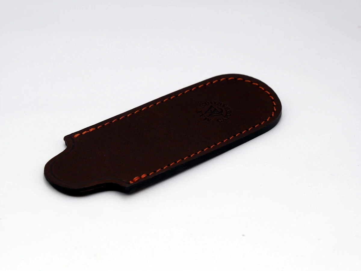 Etui En Cuir Pour Couteau Pliant - Chocolat 1 Etui En Cuir Pour Couteau Pliant - Chocolat