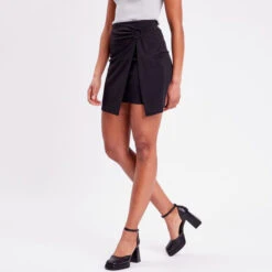 Jupe Droite Avec Anneau Noir Femme