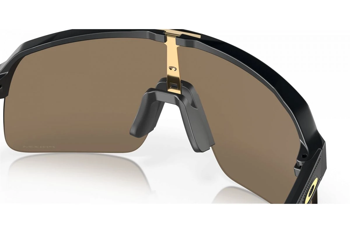 Lunettes De Soleil Oakley Sutro Lite - Matte Carbon Prizm 24k 10 Lunettes De Soleil Oakley Sutro Lite - Matte Carbon Prizm 24k – Image 8