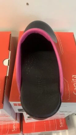 Sabot Sanita Noir Brillant Couture Rose -CrocForm Boutique sabot sanita couture rose3