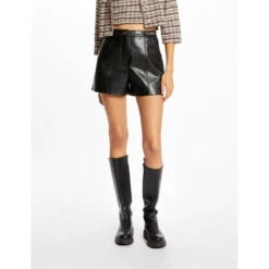 MORGAN Short City Droit Simili Cuir | 3 SUISSES